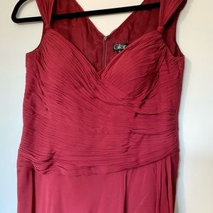 Flowy burgundy dress that is flattering given the pleats